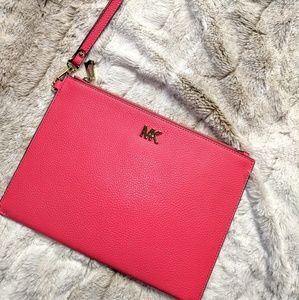 Michael Kors Clutch